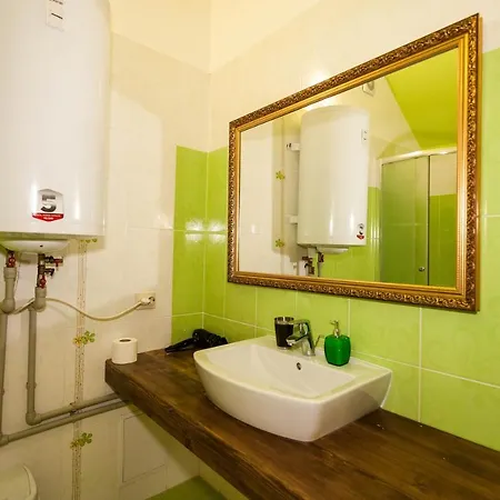 Korali Guest house *