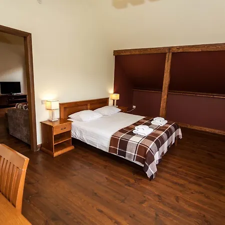 Korali Guest house *